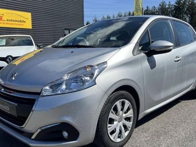 Occasion 2017 Peugeot 208 Access Citadine | 7 990 € (Prix assez cher)