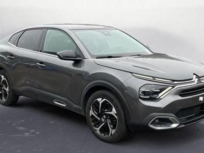 Gris Occasion 2024 Citroën C4 Shine Berline | 18 490 € (Bon prix)