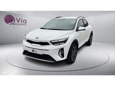 Blanc Occasion 2021 Kia Stonic Premium SUV | 15 990 € (Bon prix)