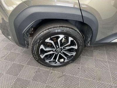 Occasion 2022 Toyota Yaris Hybrid Design | 20 990 € (Prix juste)