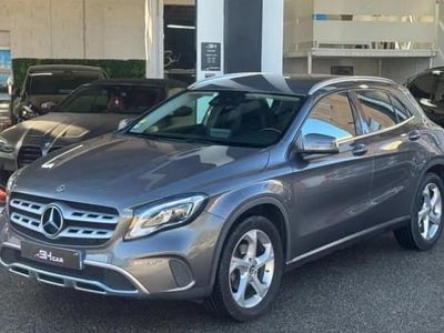Gris Occasion 2019 Mercedes GLA200 SUV | 22 490 € (Prix juste)