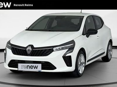Blanc Occasion 2024 Renault Clio V Evolution Citadine | 16 999 € (Prix assez cher)