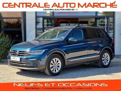 Bleu Occasion 2023 VW Tiguan Life SUV | 32 490 € (Bon prix)