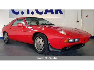 Rouge Occasion 1982 Porsche 928 Coupé | 60 000 €