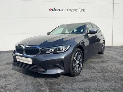 BMW 330e