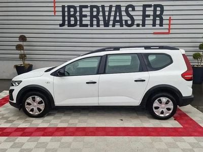 Blanc Occasion 2022 Dacia Jogger Essentiel Monospace | 15 999 € (Prix juste)