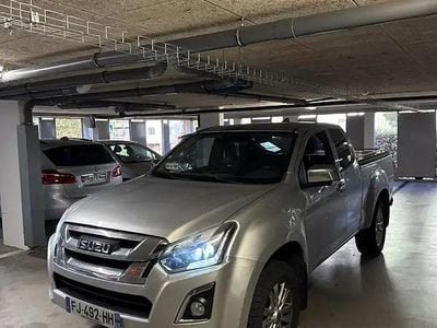 Isuzu D-Max