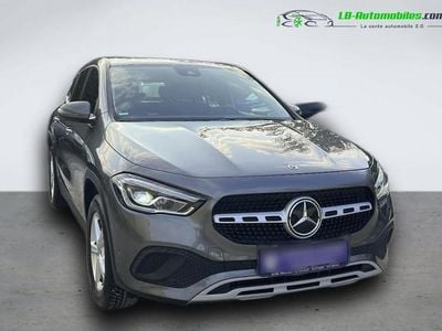 Mercedes GLA220