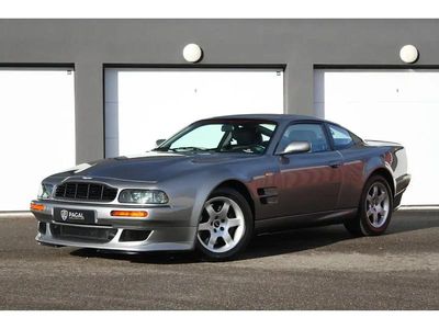 Gris Occasion 1999 Aston Martin Vantage Coupé | 329 900 €