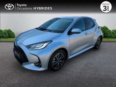 Gris Occasion 2024 Toyota Yaris Hybrid Design Berline | 21 480 € (Prix juste)