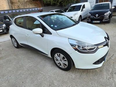 Blanc Occasion 2013 Renault Clio IV Expression Berline | 6 490 € (Prix juste)