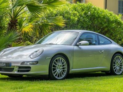 Porsche 911 Carrera