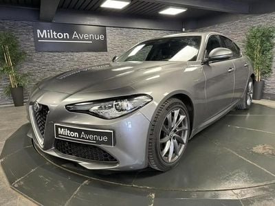 Gris Occasion 2021 Alfa Romeo Giulia Super Berline | 22 990 € (Bon prix)