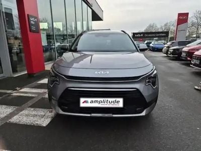 Gris comã¨te mã©tallisã© Occasion 2022 Kia Niro Premium SUV | 25 889 € (Prix juste)