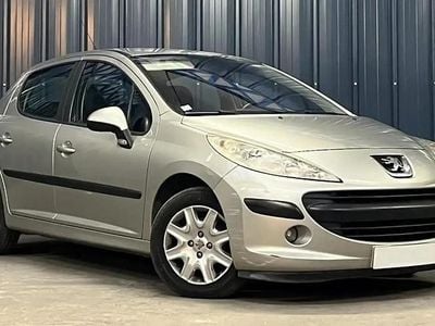 Beige Occasion 2007 Peugeot 207 Berline | 4 990 € (Prix juste)