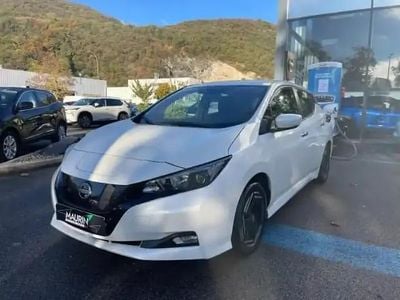 Occasion Nissan Leaf Acenta 110 kW (150 ch) 2022 Blanc lunaire métallisé Citadine