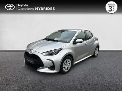 Blanc Occasion 2025 Toyota Yaris Hybrid Berline | 20 990 € (Prix juste)