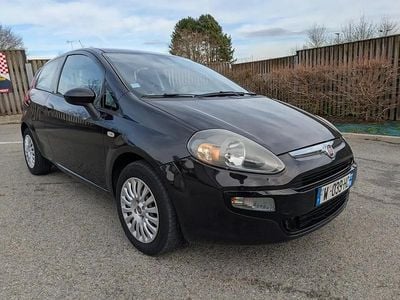 Occasion 2011 Fiat Punto Berline | 5 680 € (Prix assez cher)