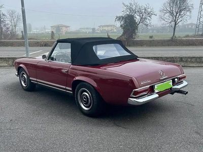 Occasion Mercedes 230 150 ch (110 kW) 1963 Rouge Cabriolet