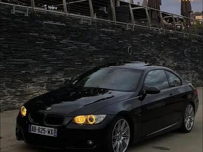 Occasion 2009 BMW 330 Sport Line Coupé | 18 500 €
