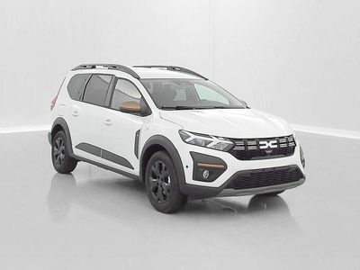 Blanc Nouvelle 2025 Dacia Jogger Extreme Monospace | 23 400 € (Prix assez cher)