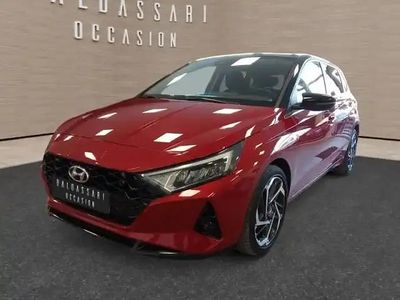 Rouge Occasion 2022 Hyundai i20 Berline | 16 290 € (Prix juste)
