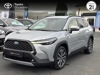 Gris aluminium biton métallisé Occasion 2023 Toyota Corolla Cross Style SUV | 31 990 €