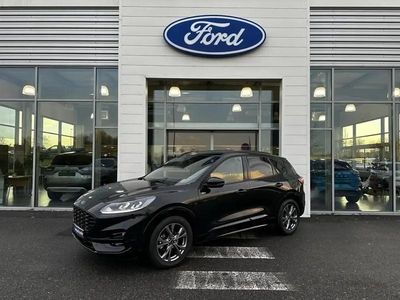 Noir Occasion 2023 Ford Kuga ST-Line SUV | 24 999 € (Prix juste)