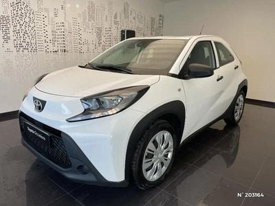 Blanc Occasion 2023 Toyota Aygo X Business Edition SUV | 13 990 € (Prix juste)