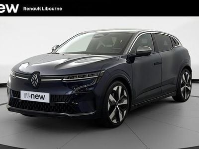 Bleu Occasion 2023 Renault Mégane Techno Berline | 23 950 € (Prix juste)