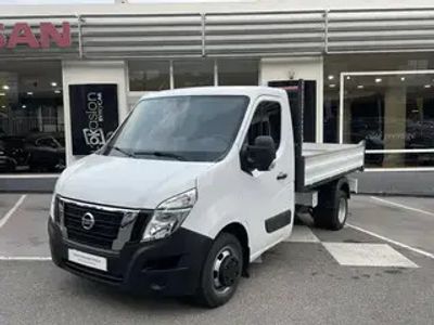 Nissan NV400