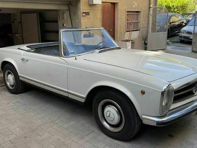 Mercedes 230