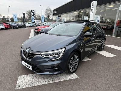 Gris Occasion 2024 Renault Mégane IV Techno Berline | 24 990 € (Prix assez cher)