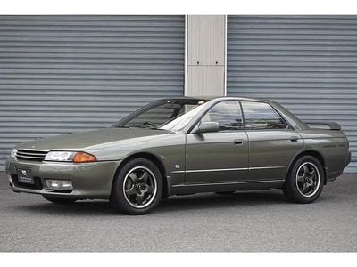Vert Occasion 1992 Nissan Skyline Berline | 34 900 €