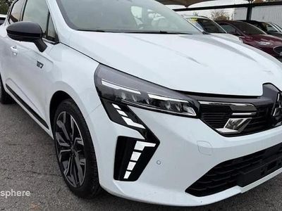 Blanc Nouvelle 2025 Mitsubishi Colt Intense Berline | 29 190 € (Prix assez cher)