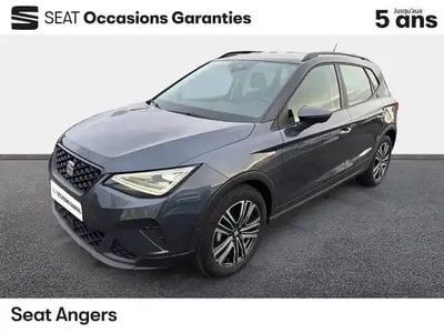 Gris magnetique/noir minuit Occasion 2025 Seat Arona SUV | 19 490 € (Prix juste)