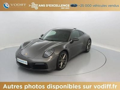 Porsche 911 Carrera 4