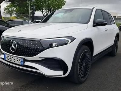Mercedes EQB250+