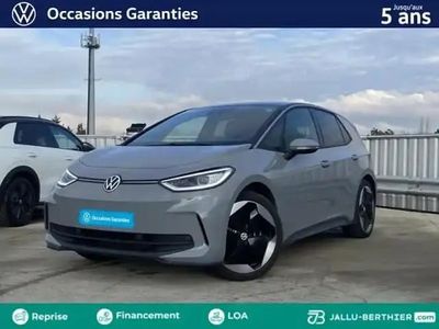 Gris lunaire/toit/hayon noir Occasion 2025 VW ID.3 Pro Citadine | 29 690 € (Bon prix)