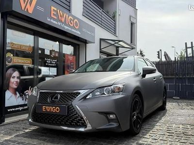 Lexus CT200h
