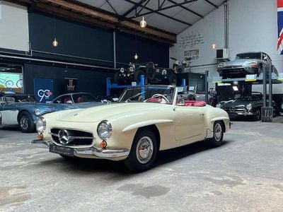 Blanc Occasion 1959 Mercedes 190 Berline | 165 000 €