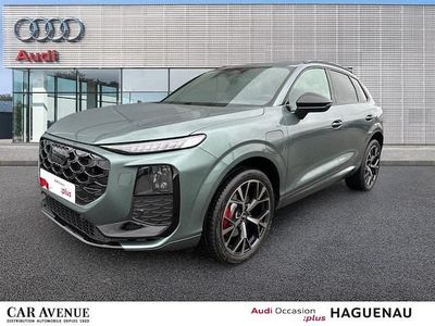 Vert sauge métallisé Occasion 2026 Audi Q3 Design SUV | 73 500 €