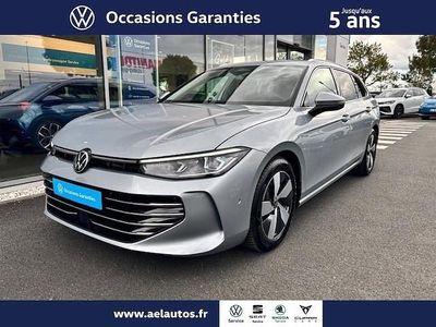 Gris Occasion 2025 VW Passat Elegance Break | 44 890 €