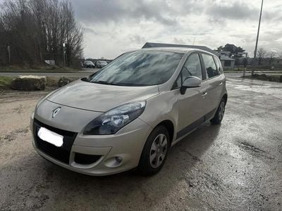 Occasion Renault Scénic III Dynamique 106 ch (77 kW) 2009 Monospace