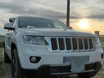 Blanc Occasion 2011 Jeep Grand Cherokee Overland SUV | 17 300 €