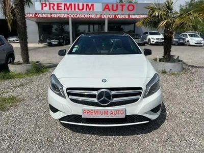 Mercedes E200