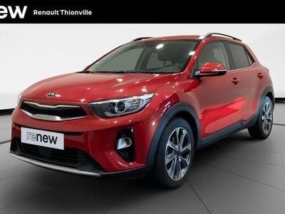 Rouge Occasion 2019 Kia Stonic Premium SUV | 12 999 € (Prix juste)