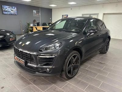 Gris Occasion 2017 Porsche Macan SUV | 39 990 € (Prix juste)