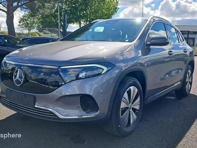 Mercedes EQA250+