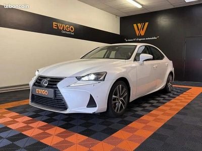 Blanc Occasion 2018 Lexus IS300h Business Edition Berline | 20 990 €